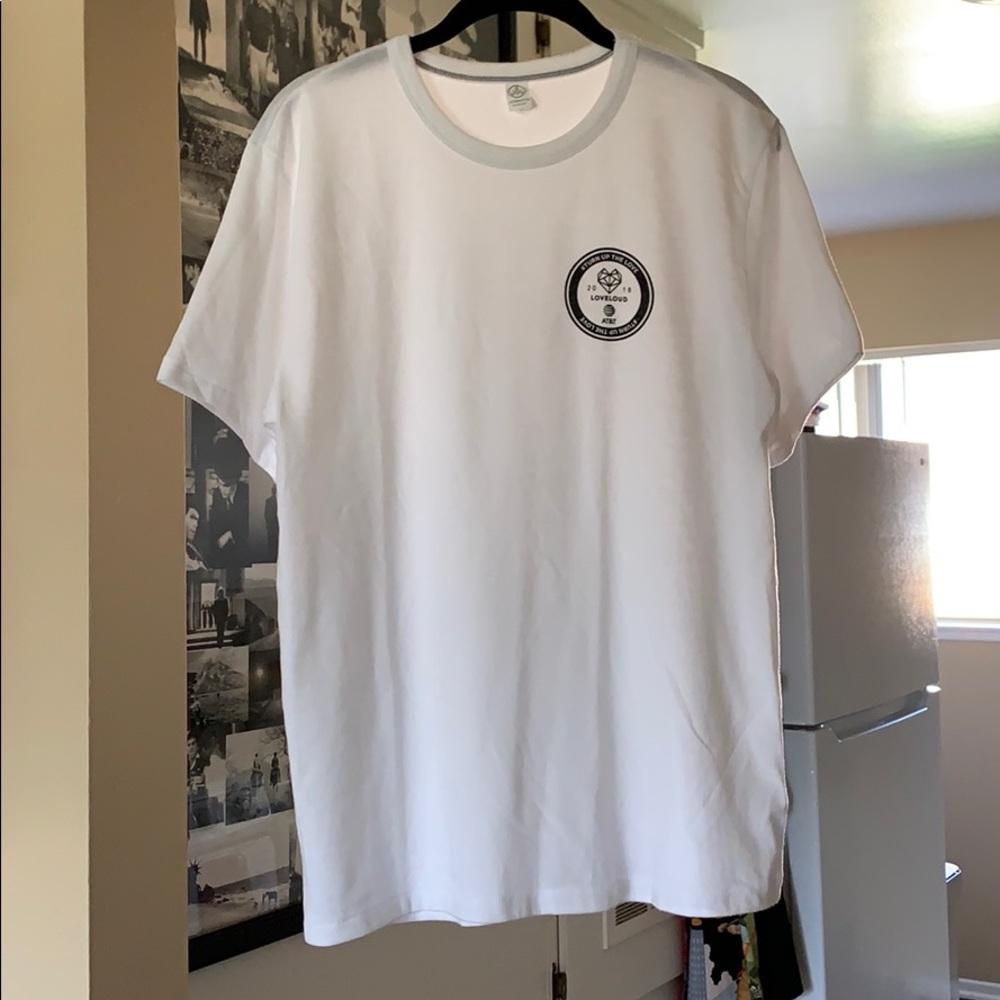 LOVELOUD 2018 Tee Shirt M